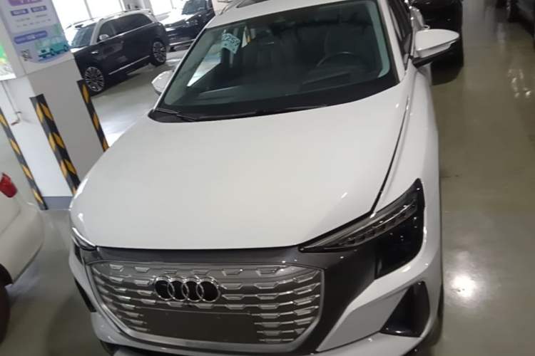 Used Audi Q5 e-tron 2022 40 e-tron Starry Edition Luxury Package Front