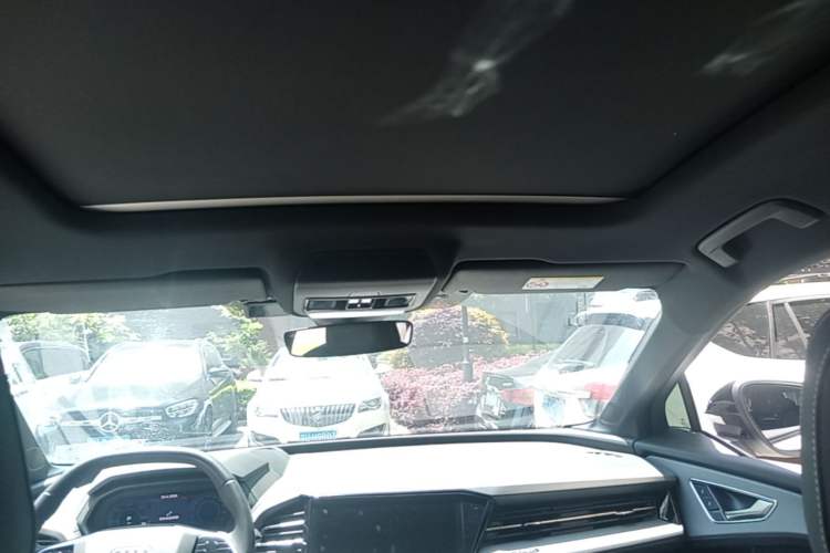 Used Audi Q5 e-tron 2022 40 e-tron Starlight Edition Mech Kit Headliner