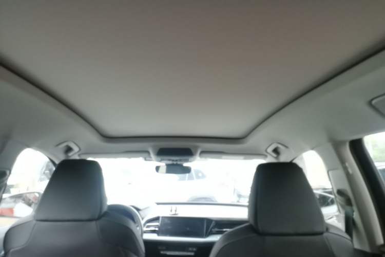 Used Audi Q5 e-tron 2022 40 e-tron Starlight Edition Mech Kit Headliner