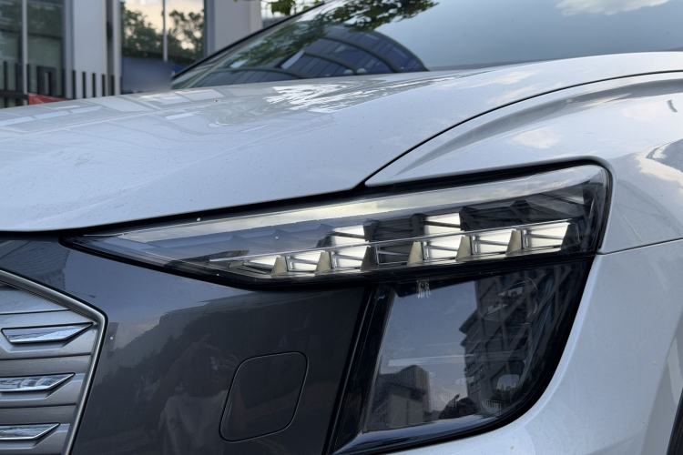Used Audi Q5 e-tron 2022 40 e-tron Starry Edition Luxury Package Left Front Headlight
