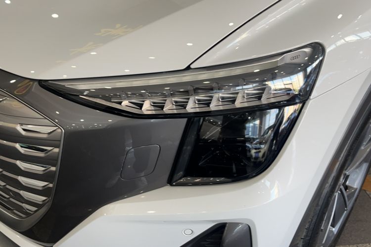 Used Audi Q5 e-tron 2022 40 e-tron Starry Edition Luxury Package Left Front Headlight