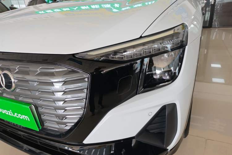 Used Audi Q5 e-tron 2022 40 e-tron Starlight Edition Mech Kit Left Front Headlight
