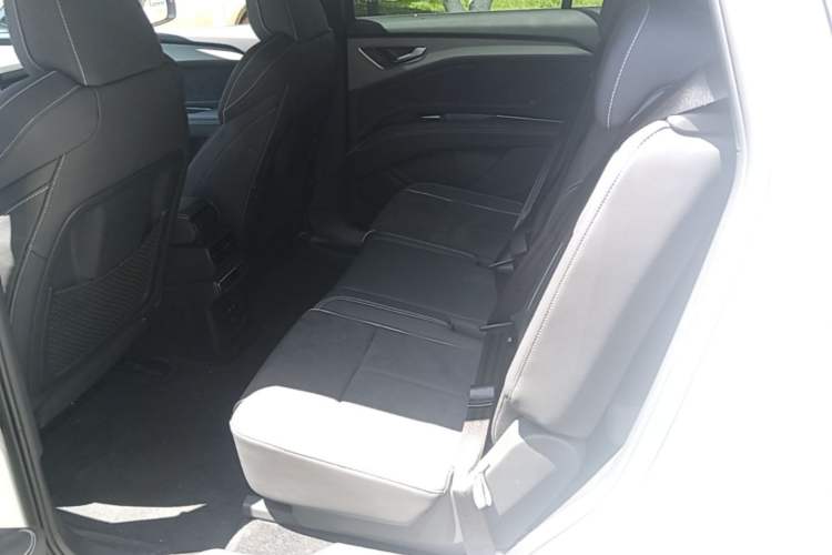 Used Audi Q5 e-tron 2022 40 e-tron Starlight Edition Mech Kit Left Rear Seat