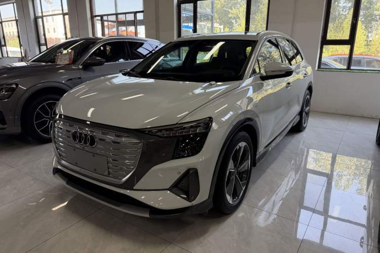 Ojetý Audi Q5 e-tron 2022 40 e-tron Starry Edition Luxury Package Guazi used car, China used car export, Used car for sale, Used  cars, Cheapest cars for sale