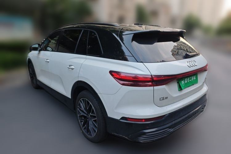 Used Audi Q5 e-tron 2022 40 e-tron Starlight Edition Mech Kit Rear Left 45 Deg