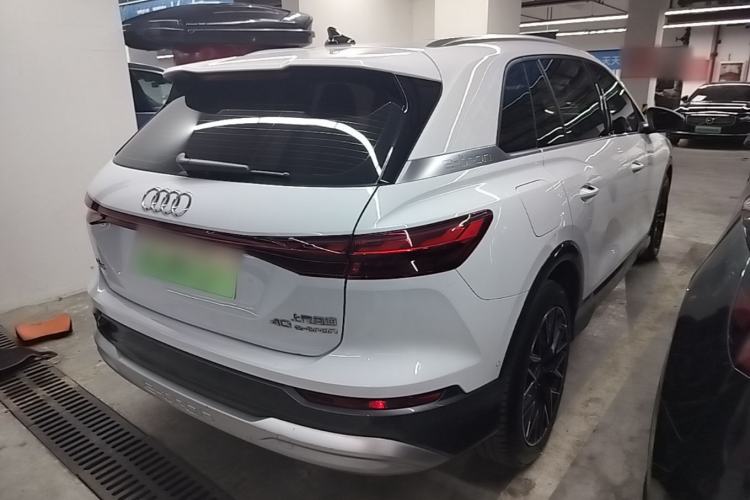 Used Audi Q5 e-tron 2022 40 e-tron Starry Edition Luxury Package Rear Right 45 Deg