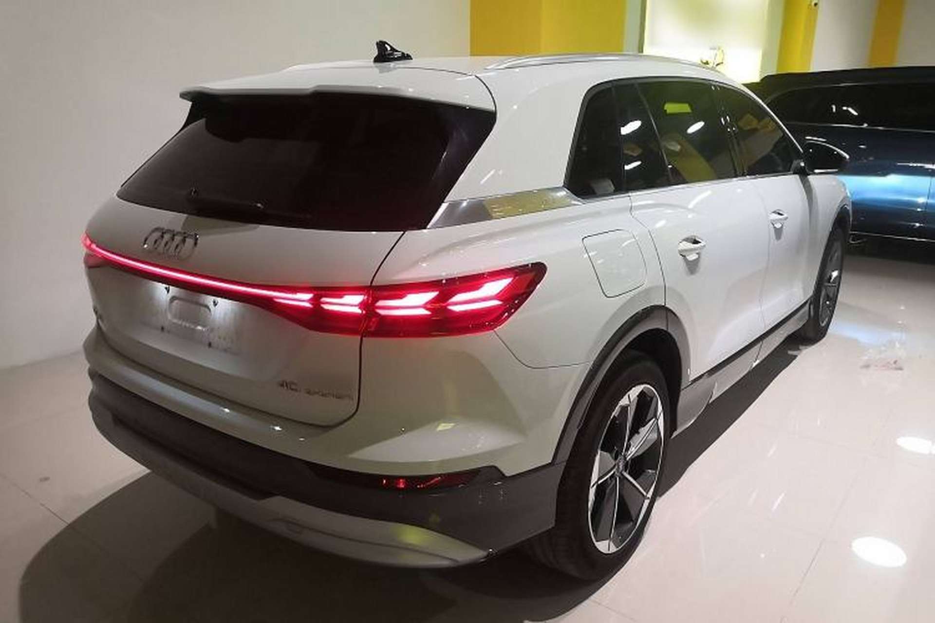 Used Audi Q5 e-tron 2022 40 e-tron Starry Edition Luxury Package Rear Right 45 Deg