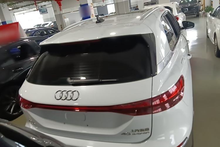 Used Audi Q5 e-tron 2022 40 e-tron Starry Edition Luxury Package Rear