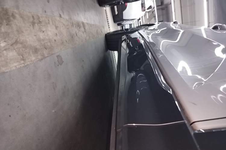 Used Audi Q5 e-tron 2022 40 e-tron Starry Edition Luxury Package Right Side Sill