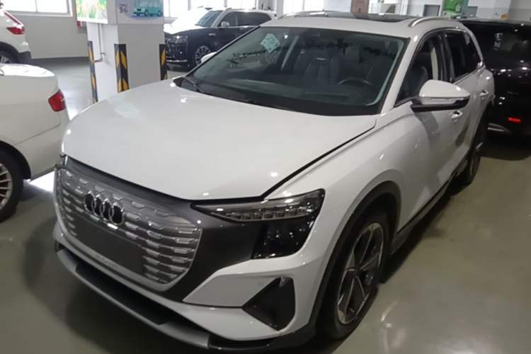 Used Audi Q5 e-tron 2022 40 e-tron Starry Edition Luxury Package Guazi used car, China used car export, Used car for sale, Used  cars, Cheapest cars for sale