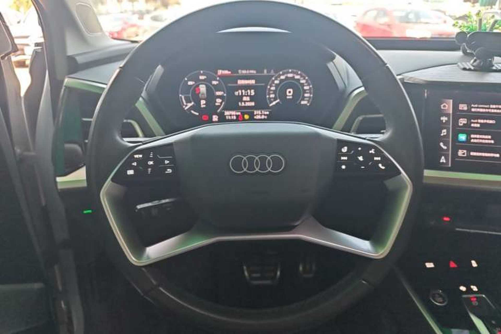 Used Audi Q5 e-tron 2022 40 e-tron Starry Edition Luxury Package Steering Wheel