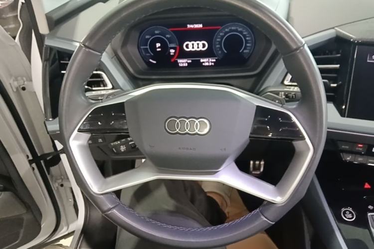 Used Audi Q5 e-tron 2022 40 e-tron Starry Edition Luxury Package Steering Wheel