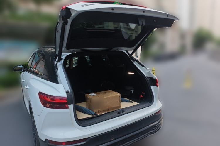 Used Audi Q5 e-tron 2022 40 e-tron Starlight Edition Mech Kit Trunk