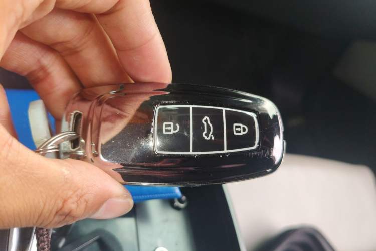 Used Audi Q5 e-tron 2022 40 e-tron Starry Edition Luxury Package Vehicle Key