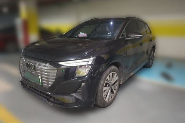 Used Audi Q5 e-tron 2023 40 e-tron Shining Edition Mecha Kit