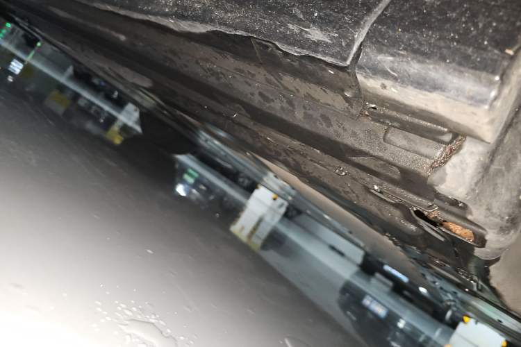Used Audi Q5 e-tron 2023 40 e-tron Starry Edition Mecha Kit Chassis Front Right