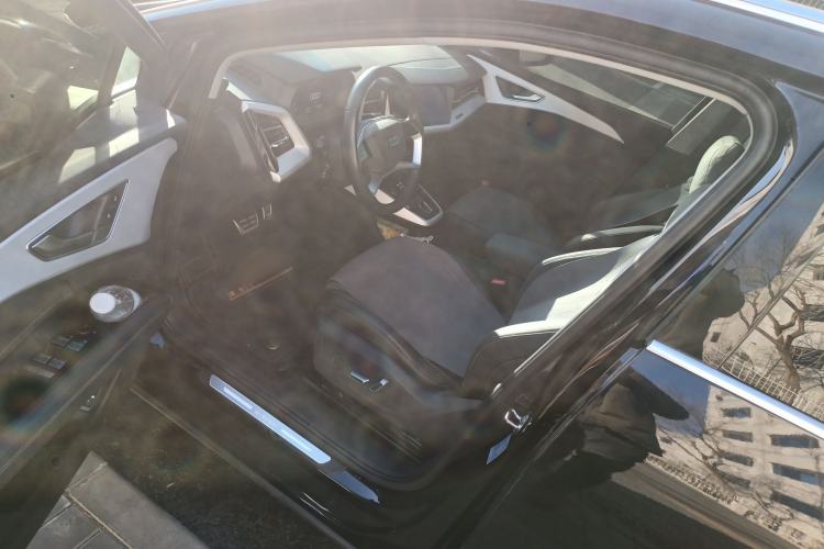Used Audi Q5 e-tron 2023 40 e-tron Shining Edition Brocade Suit Driver Seat