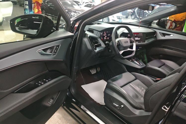 Used Audi Q5 e-tron 2023 40 e-tron Shining Edition Mecha Kit Driver Seat