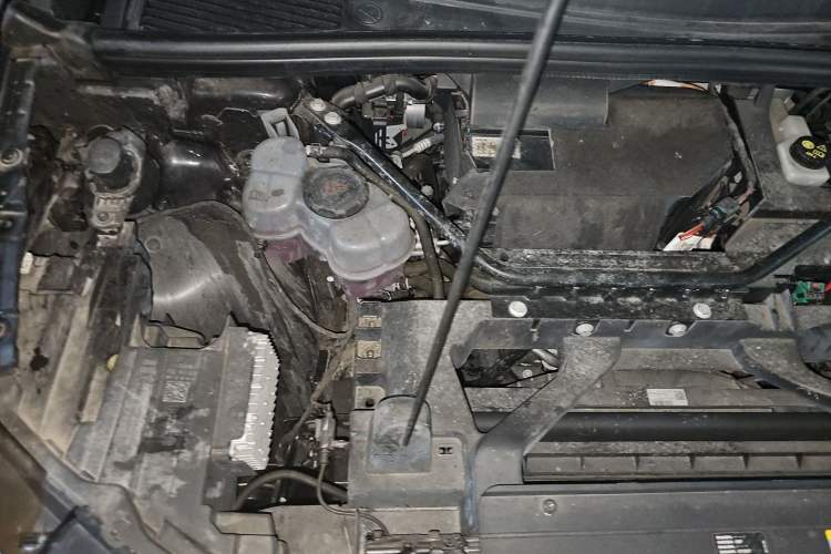 Used Audi Q5 e-tron 2023 40 e-tron Starry Edition Mecha Kit Engine Bay Right