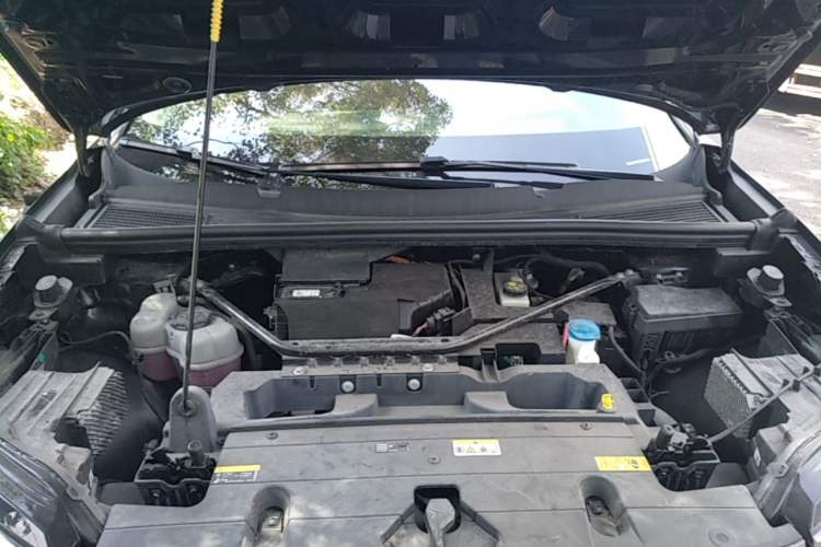 Used Audi Q5 e-tron 2023 40 e-tron Starry Edition Luxury Package Engine Bay