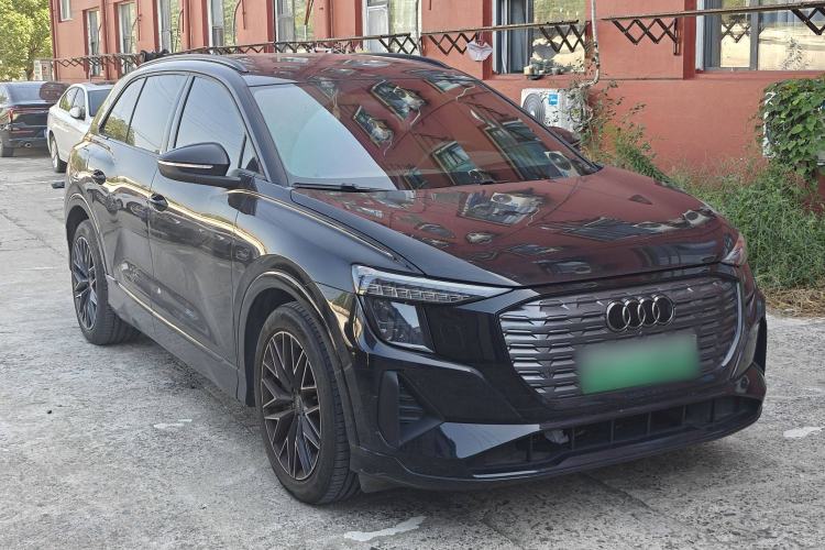 Used Audi Q5 e-tron 2023 40 e-tron Starry Edition Mecha Kit Exterior 2