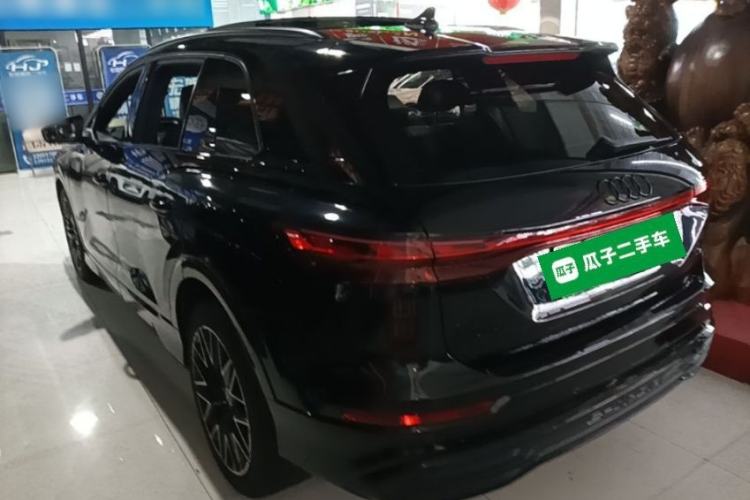Used Audi Q5 e-tron 2023 40 e-tron Starry Edition Mecha Kit Exterior 2