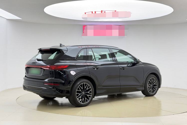 Used Audi Q5 e-tron 2023 40 e-tron Starry Edition Mecha Kit Exterior 5