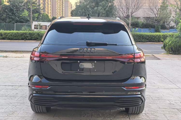 Used Audi Q5 e-tron 2023 40 e-tron Shining Edition Mecha Kit Exterior 7