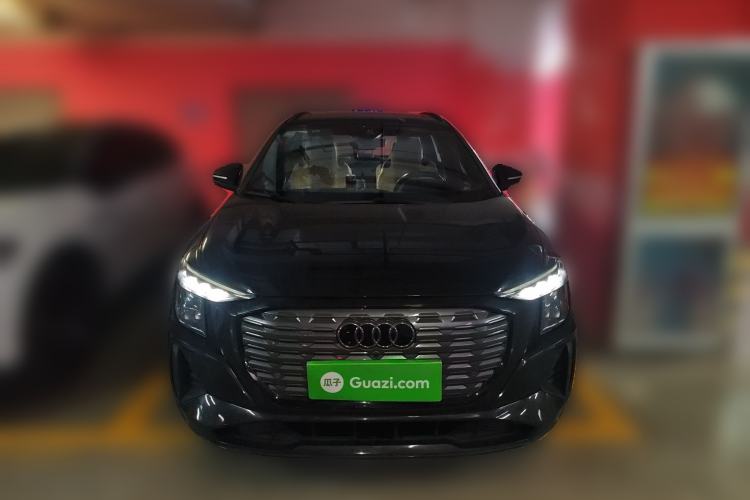 Used Audi Q5 e-tron 2023 40 e-tron Shining Edition Mecha Kit Front