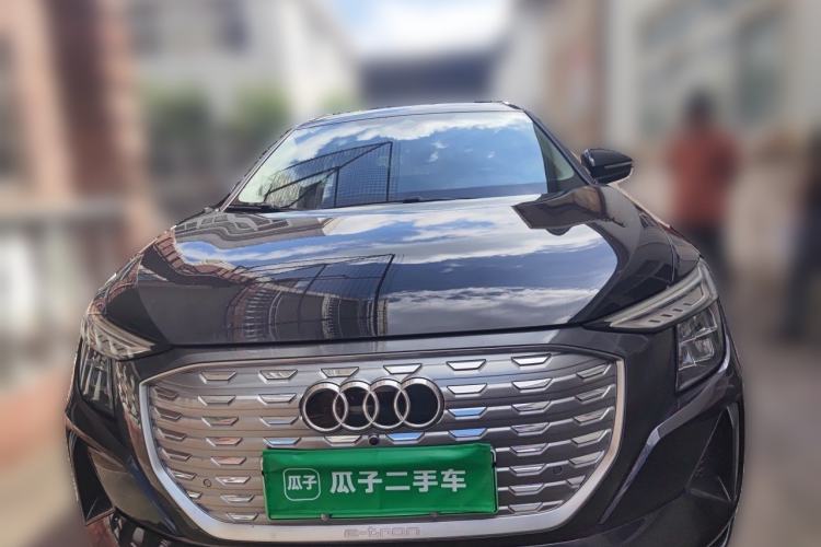 Used Audi Q5 e-tron 2023 40 e-tron Shining Edition Mecha Kit Front