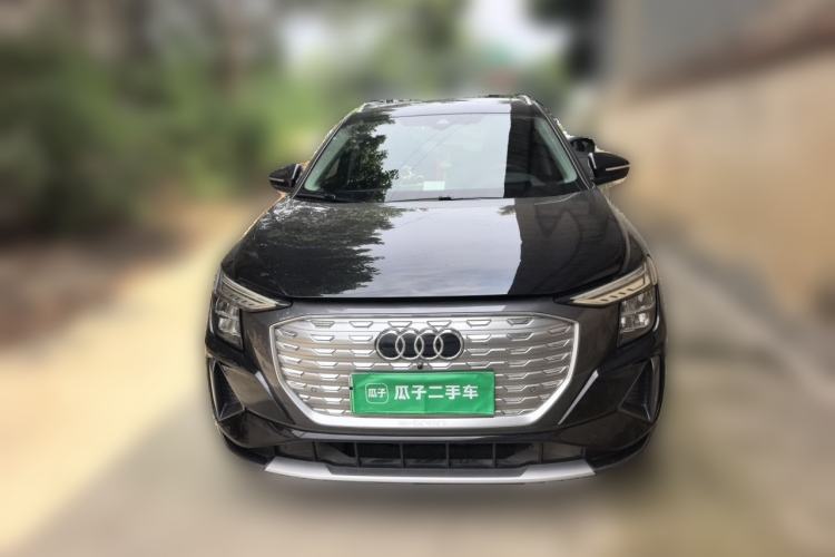 Used Audi Q5 e-tron 2023 40 e-tron Shining Edition Mecha Kit Front