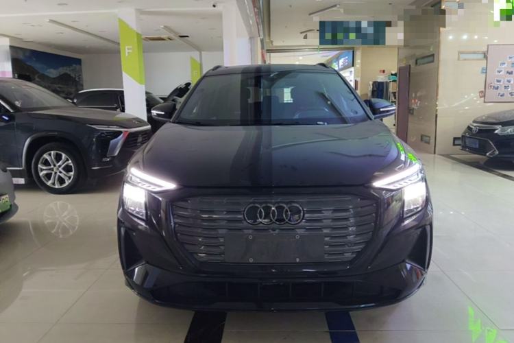 Used Audi Q5 e-tron 2023 40 e-tron Shining Edition Mecha Kit Front