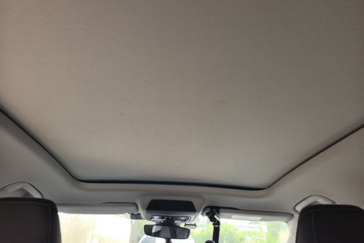 Used Audi Q5 e-tron 2023 40 e-tron Shining Edition Mecha Kit Headliner