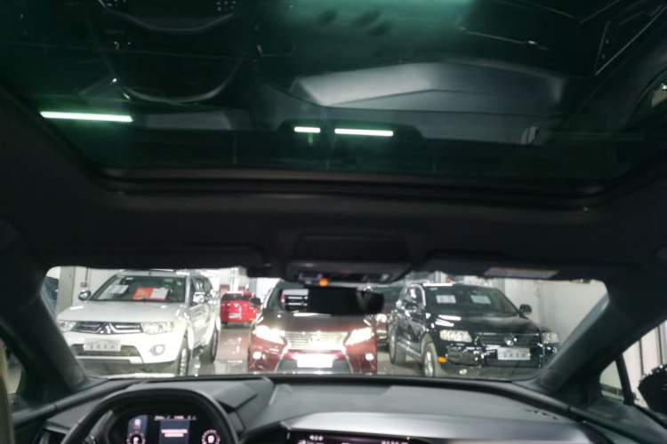 Used Audi Q5 e-tron 2023 40 e-tron Starry Edition Mecha Kit Headliner