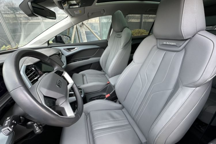 Used Audi Q5 e-tron 2023 40 e-tron Starry Edition Luxury Package Left Front Seat