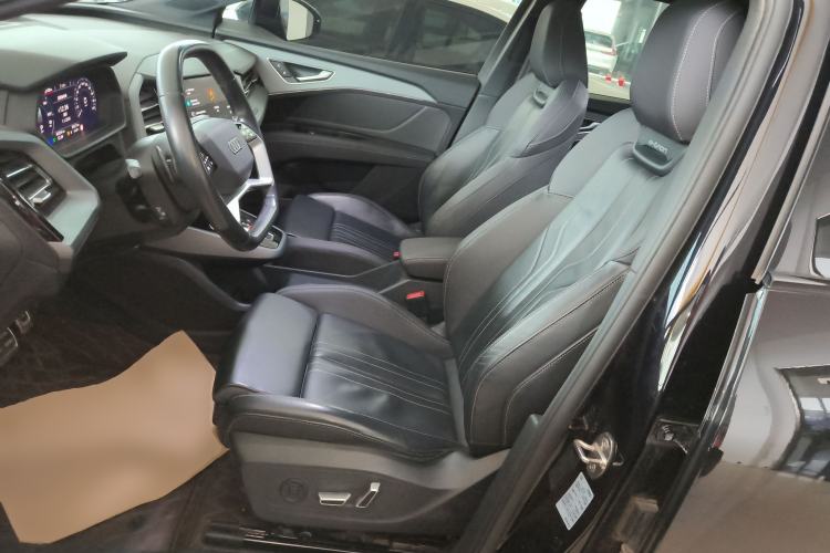Used Audi Q5 e-tron 2023 40 e-tron Shining Edition Mecha Kit Left Front Seat