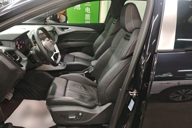 Used Audi Q5 e-tron 2023 40 e-tron Shining Edition Mecha Kit Left Front Seat