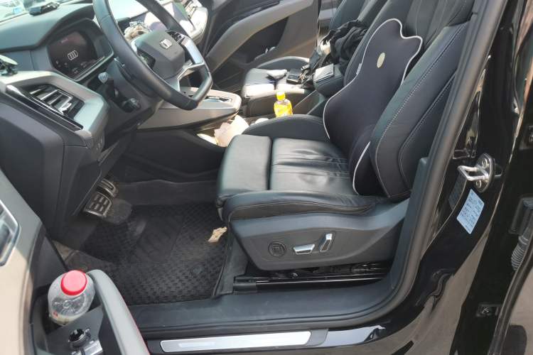 Used Audi Q5 e-tron 2023 40 e-tron Starry Edition Mecha Kit Left Front Seat