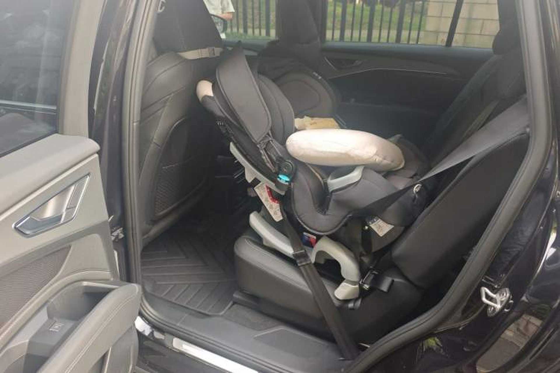 Used Audi Q5 e-tron 2023 40 e-tron Shining Edition Mecha Kit Left Rear Seat