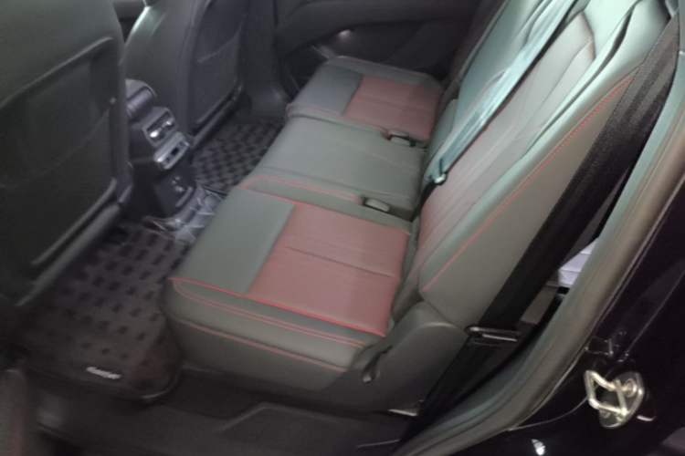 Used Audi Q5 e-tron 2023 40 e-tron Starry Edition Black Warrior Version Left Rear Seat