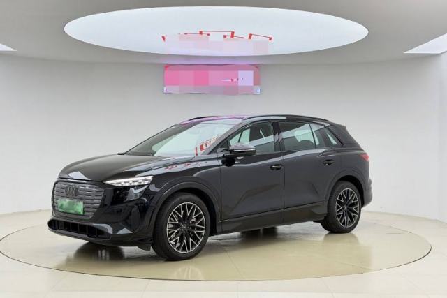 Used Audi Q5 e-tron 2023 40 e-tron Starry Edition Mecha Kit