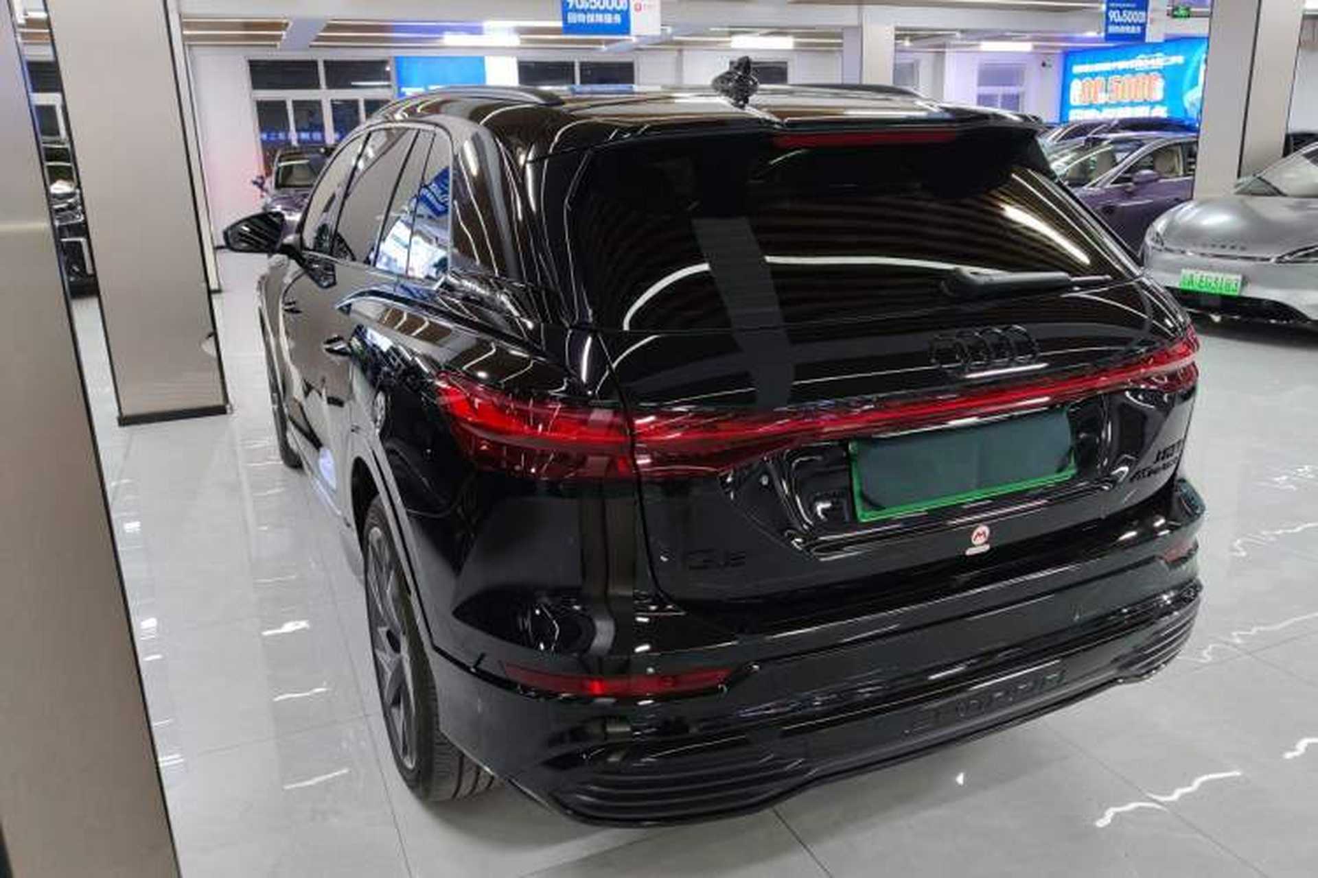 Used Audi Q5 e-tron 2023 40 e-tron Starry Edition Mecha Kit Rear Left 45 Deg