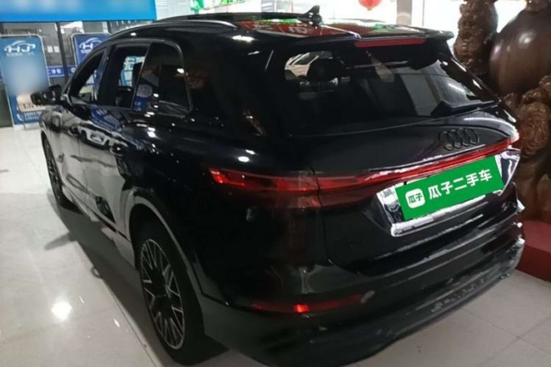 Used Audi Q5 e-tron 2023 40 e-tron Starry Edition Mecha Kit Rear Left 45 Deg