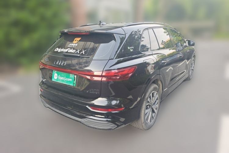 Used Audi Q5 e-tron 2023 40 e-tron Shining Edition Mecha Kit Rear Right 45 Deg