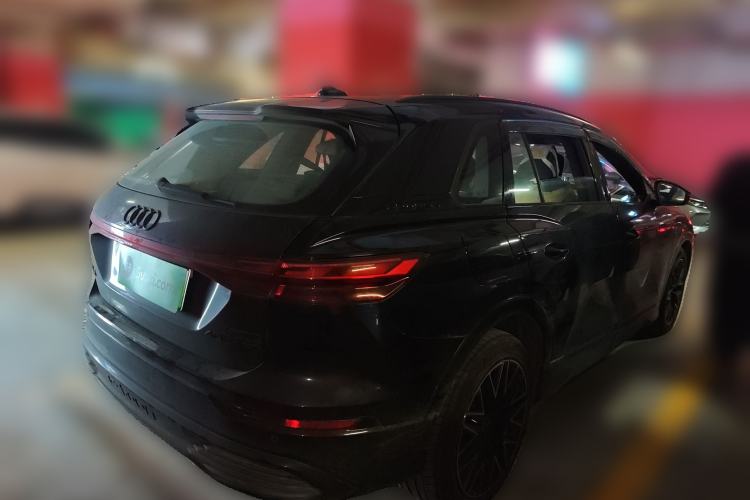 Used Audi Q5 e-tron 2023 40 e-tron Shining Edition Mecha Kit Rear Right 45 Deg