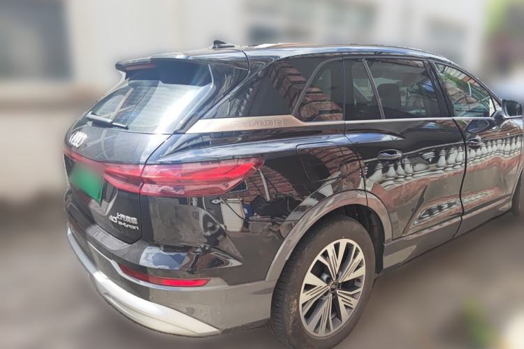 Used Audi Q5 e-tron 2023 40 e-tron Shining Edition Mecha Kit Rear Right 45 Deg