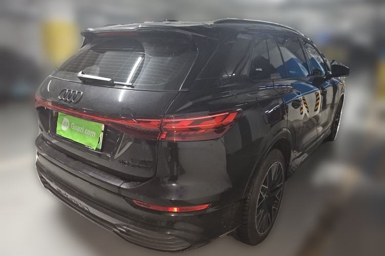 Used Audi Q5 e-tron 2023 40 e-tron Starry Edition Mecha Kit Rear Right 45 Deg