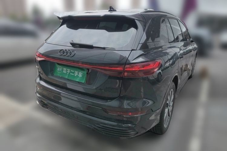 Used Audi Q5 e-tron 2023 40 e-tron Shining Edition Mecha Kit Rear Right 45 Deg
