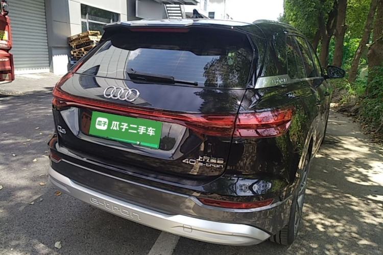 Used Audi Q5 e-tron 2023 40 e-tron Starry Edition Luxury Package Rear Right 45 Deg