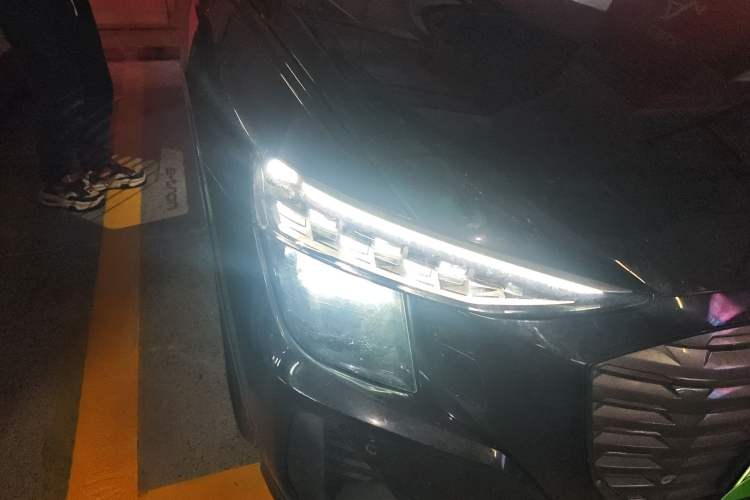 Used Audi Q5 e-tron 2023 40 e-tron Shining Edition Mecha Kit Right Front Headlight
